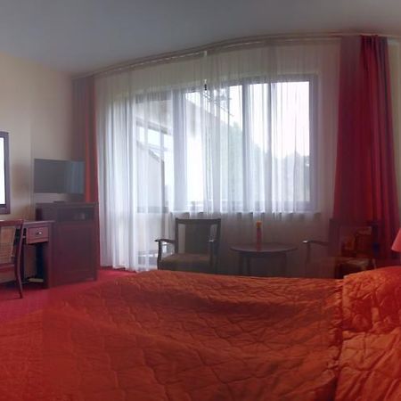 Hotel Floris 凯亚 外观 照片